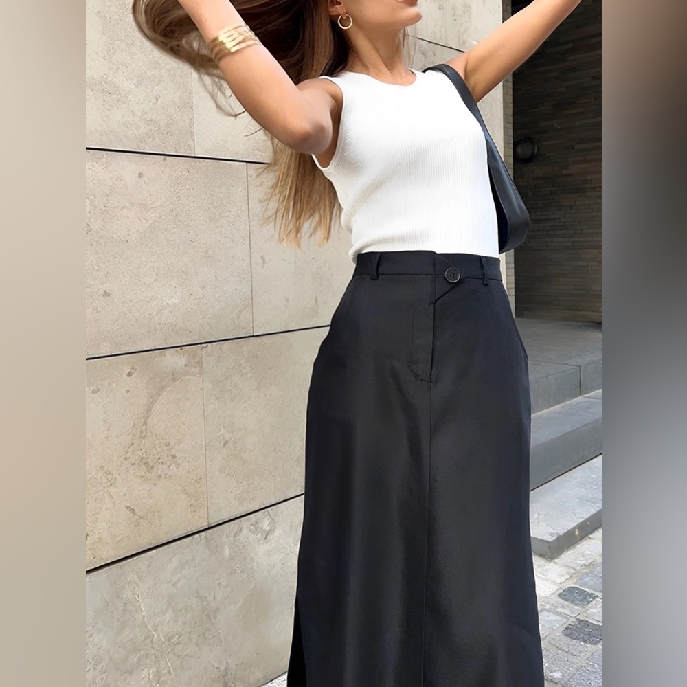 The Commense - Basic Buttoned Maxi Skirt - Black … - image 1